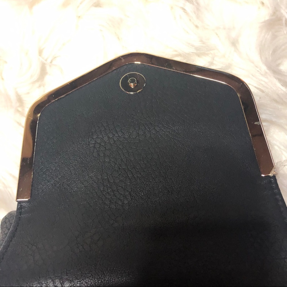 ~Charming Charlie~ black and gold purse NWOT - Picture 5 of 6